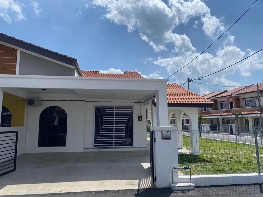 Idaman Holiday home *